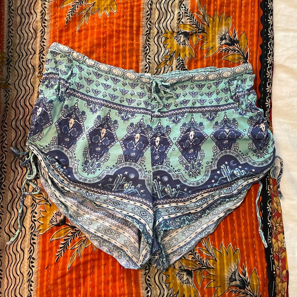 Vintage Spell Shorts. Size small.